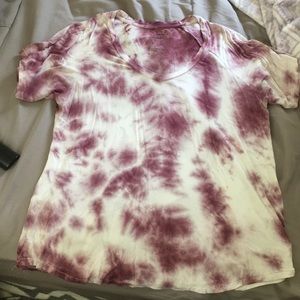 AE tie die shirt